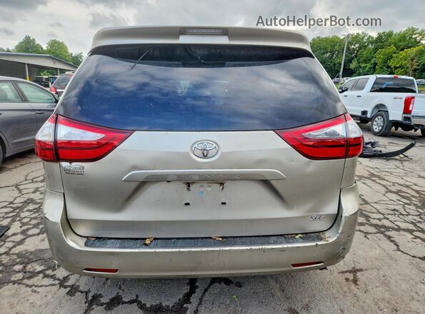 5TDYZ3DC3HS775321 2017 TOYOTA SIENNA Gold Vista trasera