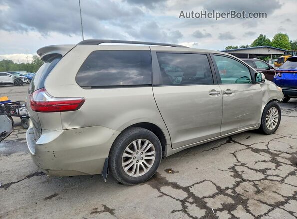 5TDYZ3DC3HS775321 2017 TOYOTA SIENNA Gold Trasero derecho