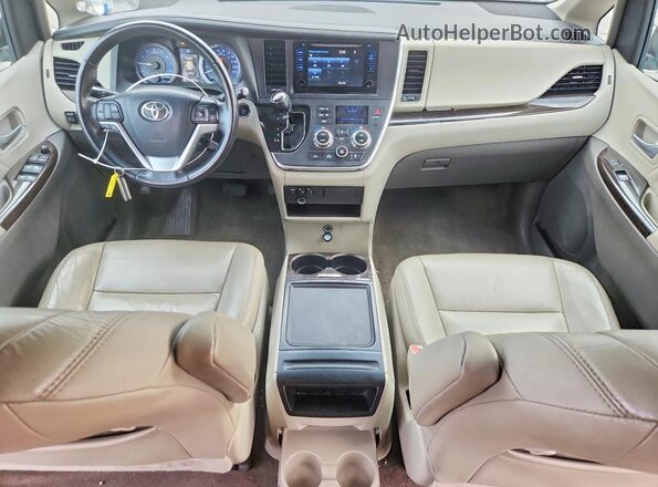 5TDYZ3DC3HS775321 2017 TOYOTA SIENNA Gold Vista del salpicadero