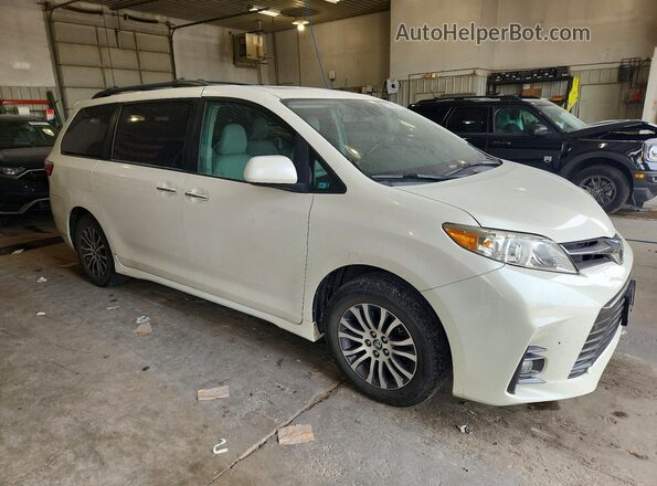 5TDYZ3DC6JS936346 2018 TOYOTA SIENNA White Передня права чверть