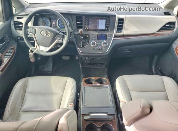 5TDYZ3DC7JS959361 2018 TOYOTA SIENNA White Dashboard view