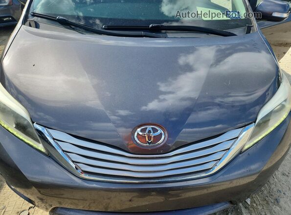 5TDYZ3DC8HS852569 2017 TOYOTA SIENNA Gray Engine compartment view