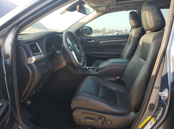 5TDYZRFH2JS234875 2018 TOYOTA HIGHLANDER Blue Widok wnętrza z przodu