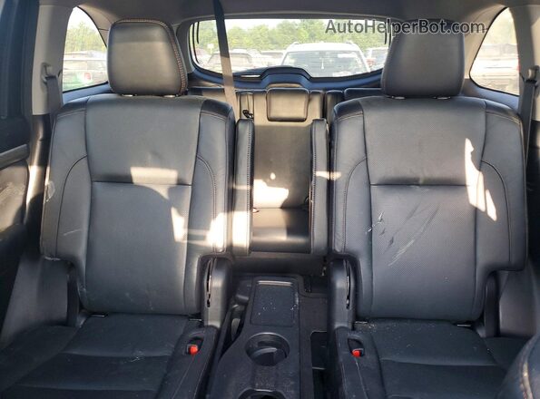 5TDYZRFH2JS234875 2018 TOYOTA HIGHLANDER Blue Widok tylnych siedzeń