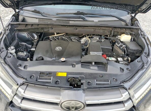 5TDYZRFH8JS276855 2018 TOYOTA HIGHLANDER Black ძრავის განყოფილების ხედი