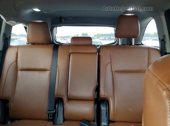 5TDYZRFH8JS276855 2018 TOYOTA HIGHLANDER Black უკანა სავარძლების ხედი