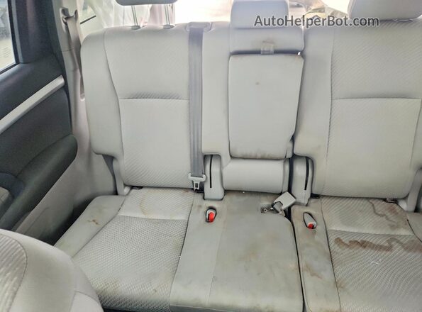 5TDZARFH6JS035338 2018 TOYOTA HIGHLANDER Charcoal Widok tylnych siedzeń