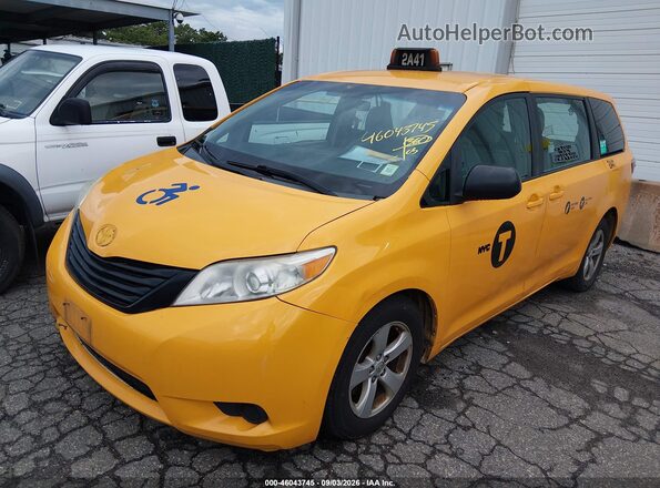 5TDZK3DC8GS695746 2016 TOYOTA SIENNA Yellow Front left