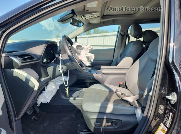 5TDZSKFC8RS118564 2024 TOYOTA SIENNA Black 