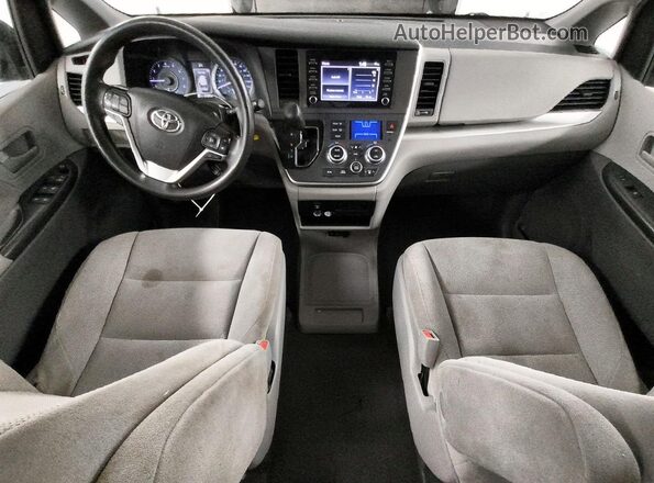 5TDZZ3DC0LS042477 2020 TOYOTA SIENNA Gray Вид панелі приладів