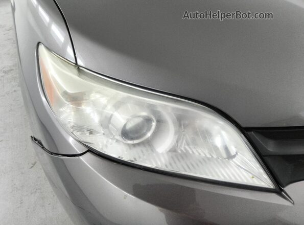 5TDZZ3DC0LS042477 2020 TOYOTA SIENNA Gray 