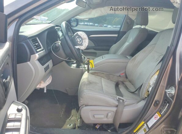 5TDZZRFH0JS247001 2018 TOYOTA HIGHLANDER Gray Սալոնի դիմացի տեսք
