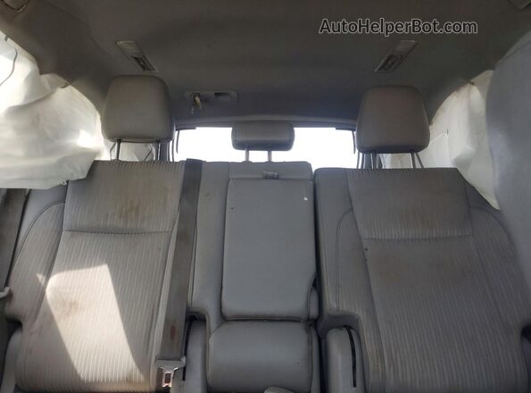 5TDZZRFH0JS247001 2018 TOYOTA HIGHLANDER Gray Հետևի նստատեղերի տեսք