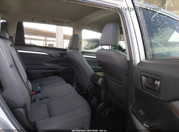5TDZZRFH3JS236736 2018 TOYOTA HIGHLANDER Серебряный Вид наклейки с VIN-кодом
