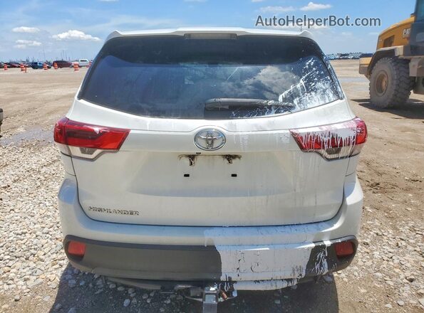 5TDZZRFH9JS235123 2018 TOYOTA HIGHLANDER White Հետևի տեսք