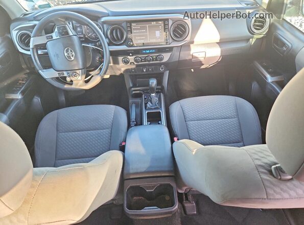 5TFCZ5ANXMX277908 2021 TOYOTA TACOMA White Vista del salpicadero