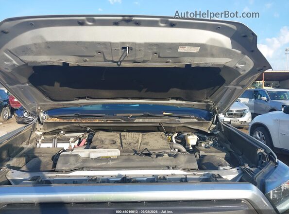 5TFJA5EC1NX007491 2022 TOYOTA TUNDRA Silver Vista trasera