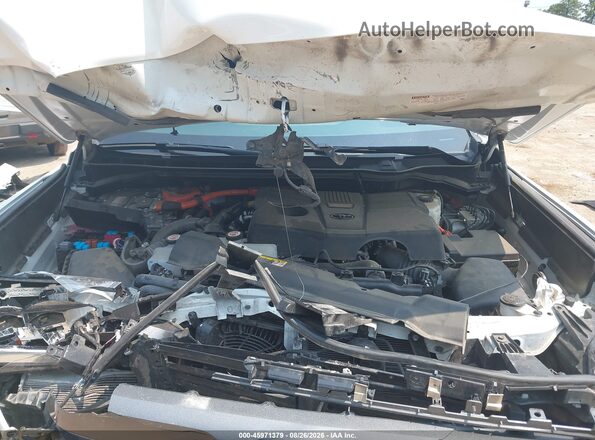 5TFJC5AB5SX004080 2025 TOYOTA TUNDRA HYBRID White Հետևի տեսք