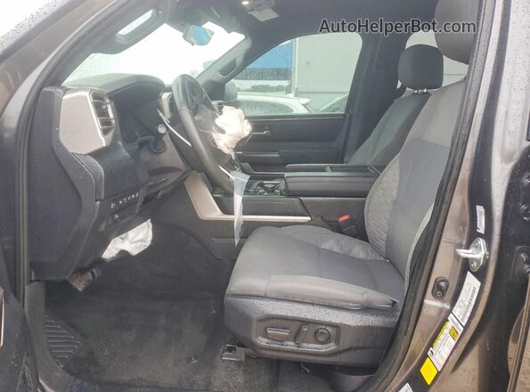 5TFLA5DB7SX308103 2025 TOYOTA TUNDRA Gray Սալոնի դիմացի տեսք