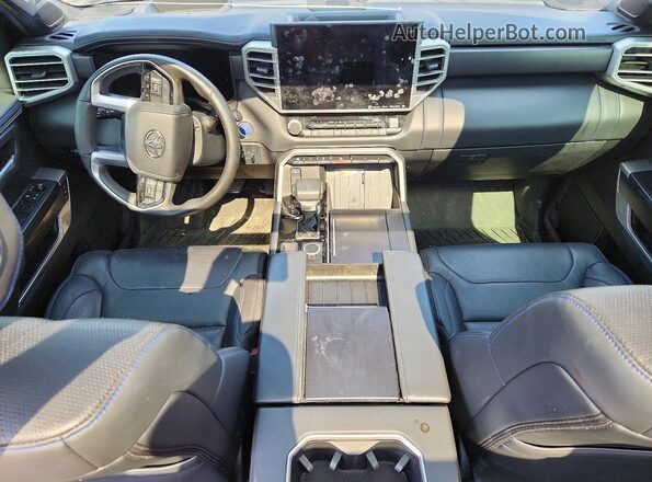5TFNC5DB8PX027650 2023 TOYOTA TUNDRA Серый Вид панели приборов