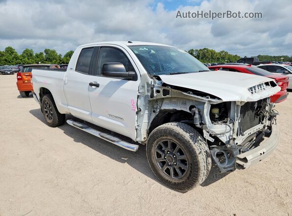 5TFRM5F13HX113596 2017 TOYOTA TUNDRA White Front right