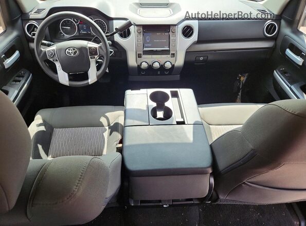 5TFRM5F13HX113596 2017 TOYOTA TUNDRA White Dashboard view