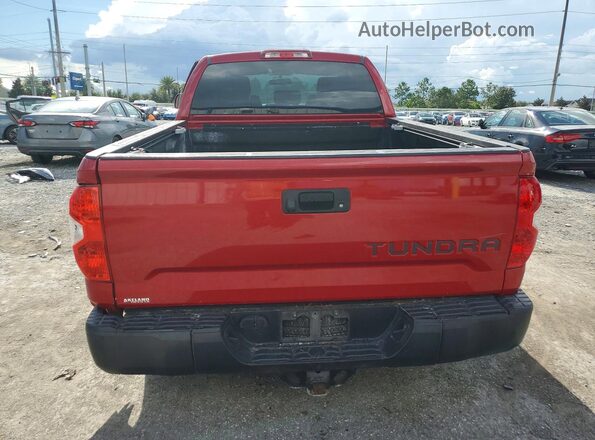 5TFRM5F18HX119992 2017 TOYOTA TUNDRA Бордовый Вид сзади