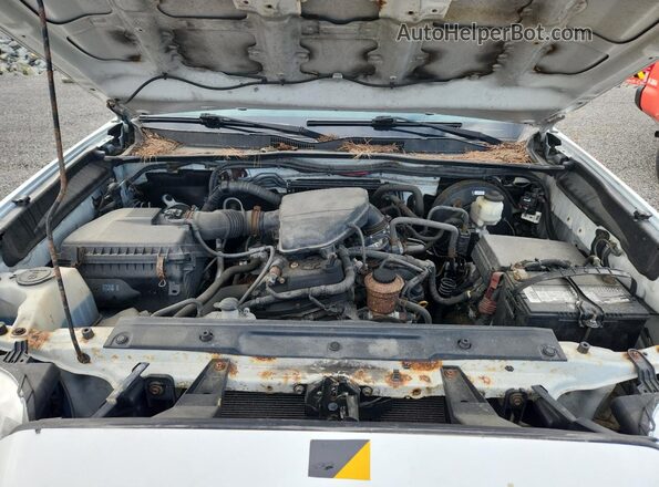5TFRX5GN1GX059609 2016 TOYOTA TACOMA White 