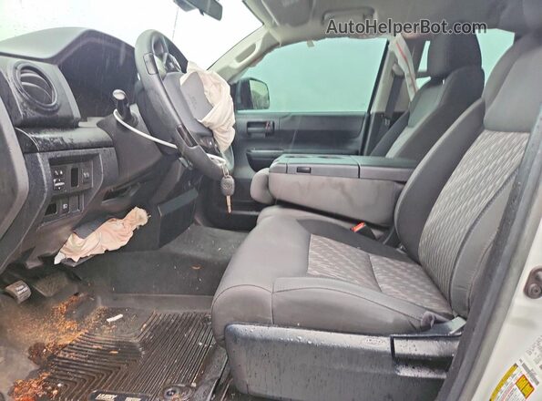 5TFRY5F14JX239590 2018 TOYOTA TUNDRA White Սալոնի դիմացի տեսք