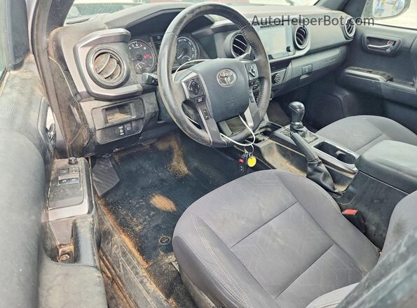 5TFSZ5AN2KX182977 2019 TOYOTA TACOMA Gray Вид панелі приладів