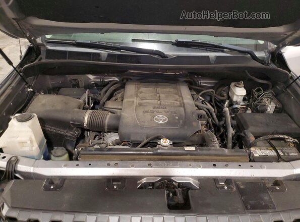5TFUW5F12HX630022 2017 TOYOTA TUNDRA Silver Սալոնի հետևի տեսք