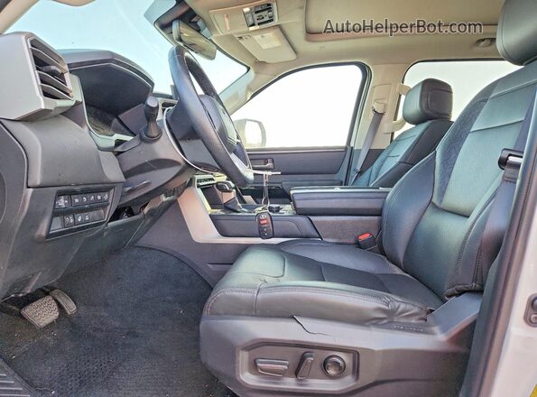 5TFWC5DB8RX051888 2024 TOYOTA TUNDRA White წინა სალონის ხედი