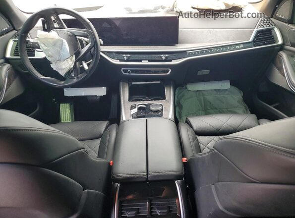 5UX13EU01R9U34292 2024 BMW X5 Black Вид панелі приладів