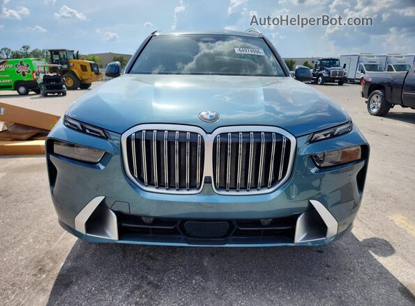 5UX23EM06S9Y17123 2025 BMW X7 Green Դիմացի տեսք