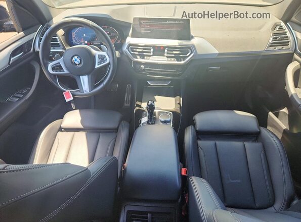 5UX43DP05R9W52674 2024 BMW X3 Black Widok deski rozdzielczej