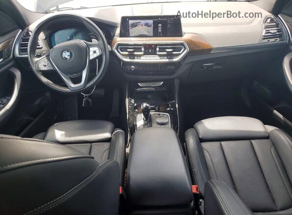 5UX43DP06P9R48624 2023 BMW X3 Черный Вид панели приборов