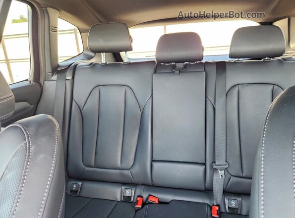 5UX43DP08P9R92575 2023 BMW X3 Угольный Вид задних сидений
