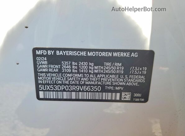 5UX53DP03R9V66350 2024 BMW X3 White Widok wnętrza 360 stopni