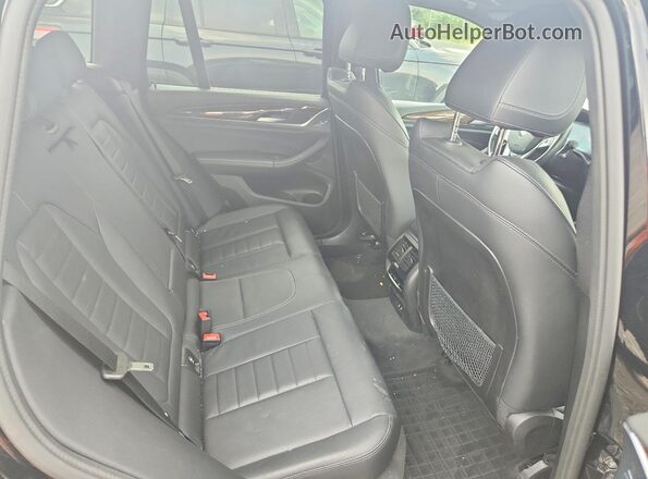 5UX53DP06N9J01815 2022 BMW X3 Black Rear interior view