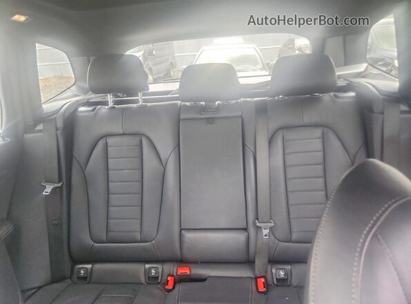 5UX53DP06N9J01815 2022 BMW X3 Black Rear seats view