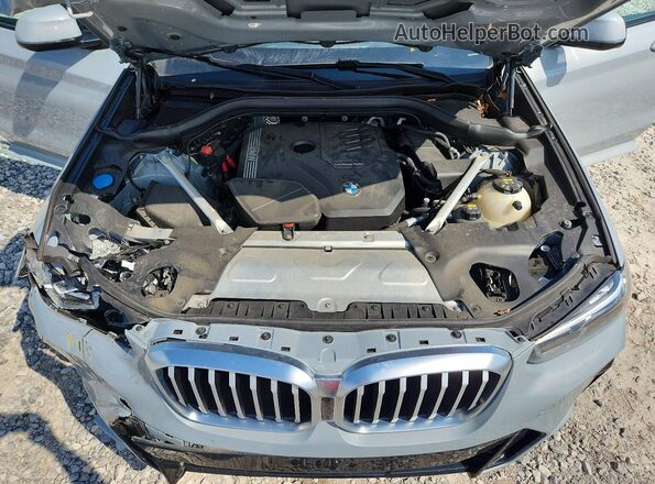 5UX53DP07N9J77916 2022 BMW X3 Gray Вид підкапотного простору