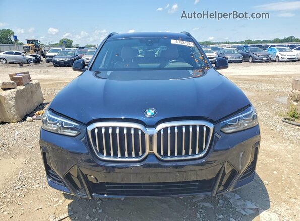 5UX53DP0XN9K19396 2022 BMW X3 Black Widok z przodu