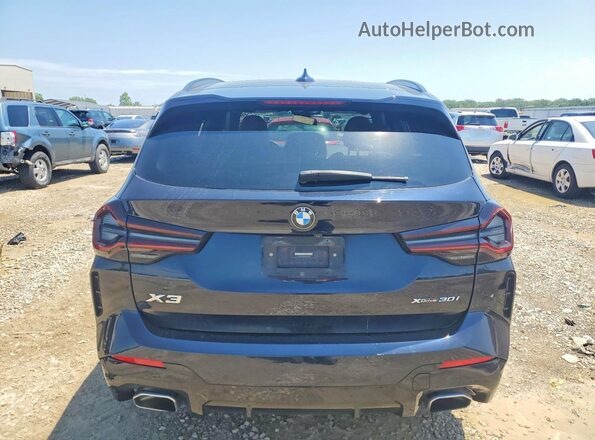 5UX53DP0XN9K19396 2022 BMW X3 Black Widok z tyłu