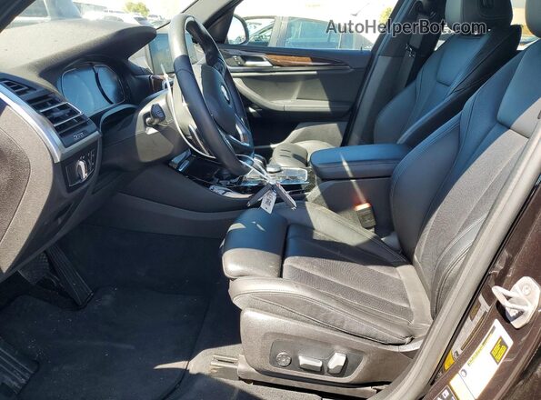 5UX53DP0XN9L06621 2022 BMW X3 Charcoal Front interior view