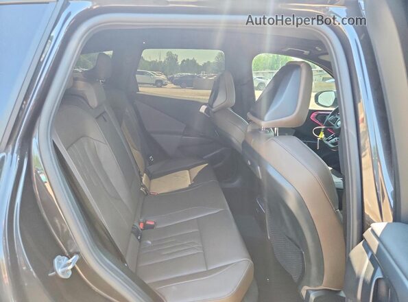 5UX53GP08S9Y42853 2025 BMW X3 Charcoal Widok wnętrza z tyłu