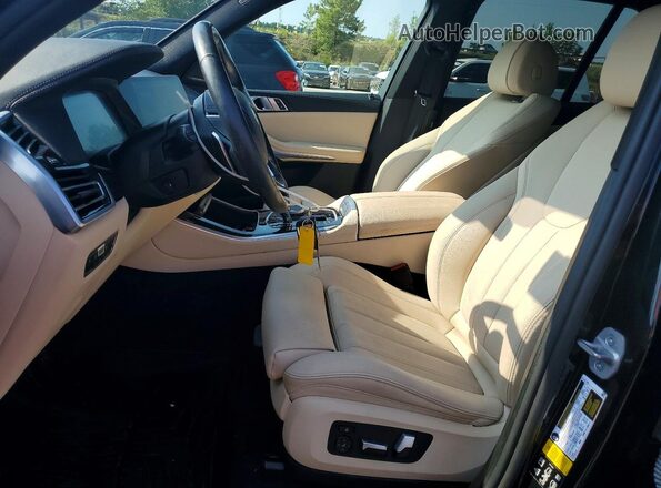 5UXCR6C07M9E35005 2021 BMW X5 Черный Вид салона спереди