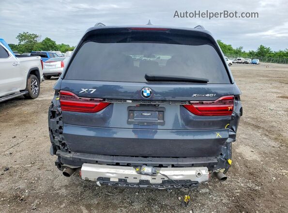 5UXCW2C01N9K38718 2022 BMW X7 Gray Вид ззаду