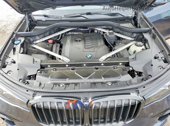 5UXCW2C01N9K38718 2022 BMW X7 Gray Вид підкапотного простору