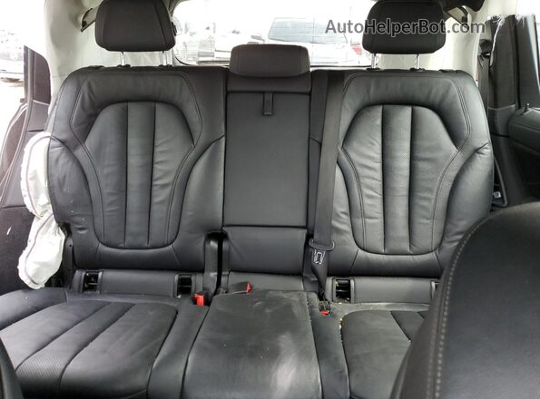 5UXCW2C09L9D28604 2020 BMW X7 Charcoal Вид задніх сидінь
