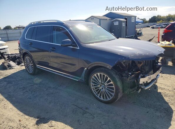 5UXCW2C59KLB43790 2019 BMW X7 Gray Front right